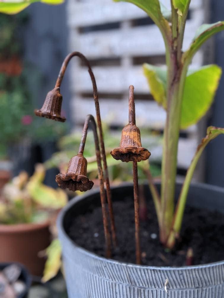 Metal Bluebells Garden Ornaments: One sculpture