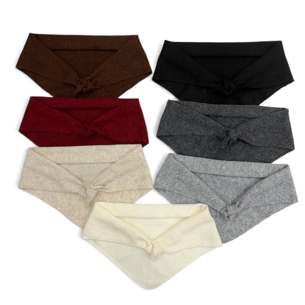 Triangle knitted wool scarf : Light Grey