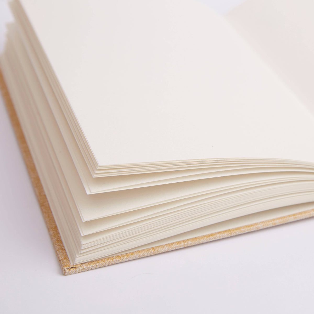 RHS 160 Page Hardbound Sketchbook (110gsm), A5, Rose