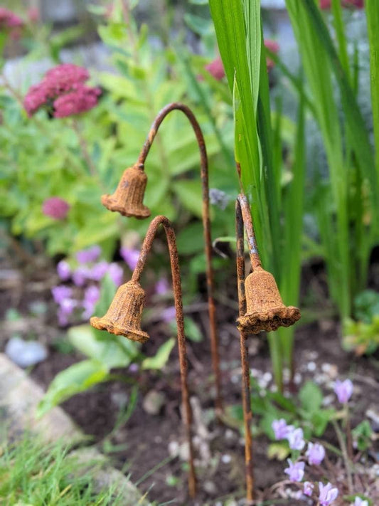 Metal Bluebells Garden Ornaments: One sculpture